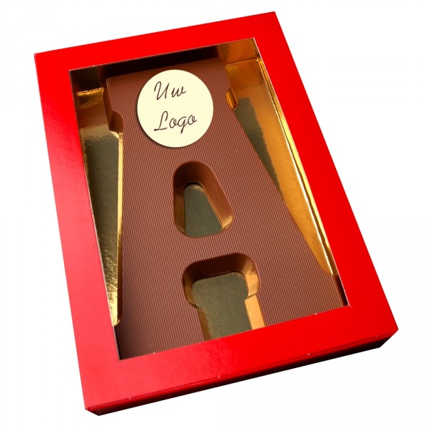 Letter A met logo melkchocolade